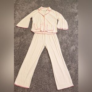 Women’s Cozy Cream & Pink Piping detail Pajama Set